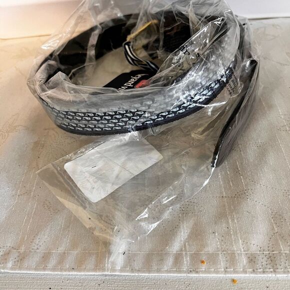 NWT Vineyard Vines Boys classic Whale Canvas Club Belt Sz 24 (22W) Host … - Picture 2 of 6